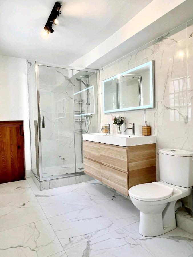 Appartement L'Orangerie Royale 45m2, 4 Pers et Wifi disponible à Versailles Extérieur photo