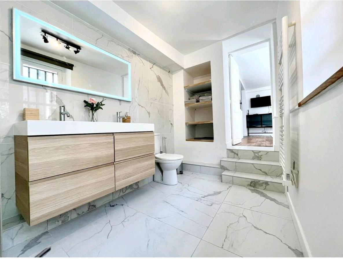 Appartement L'Orangerie Royale 45m2, 4 Pers et Wifi disponible à Versailles Extérieur photo