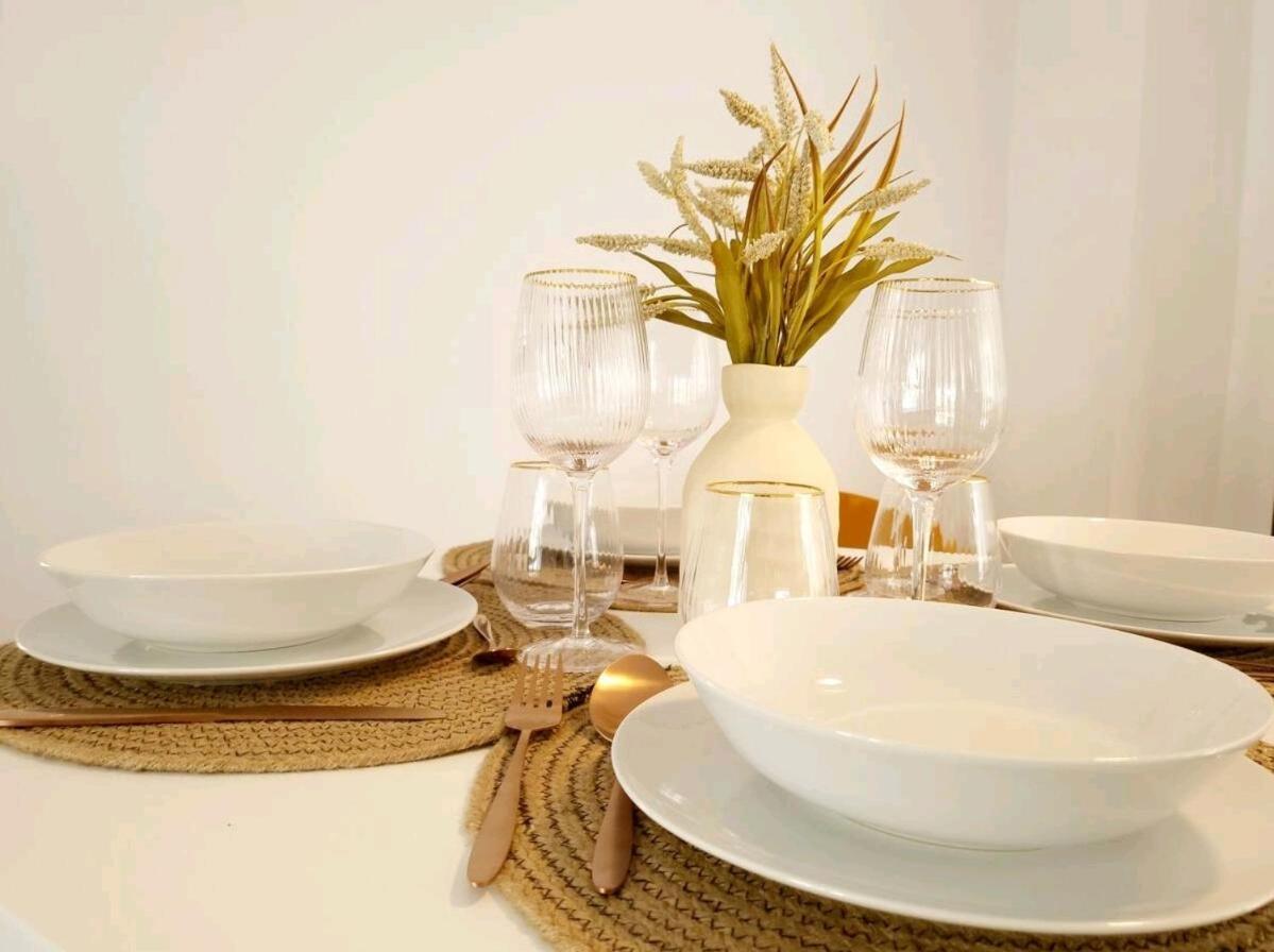 Appartement L'Orangerie Royale 45m2, 4 Pers et Wifi disponible à Versailles Extérieur photo